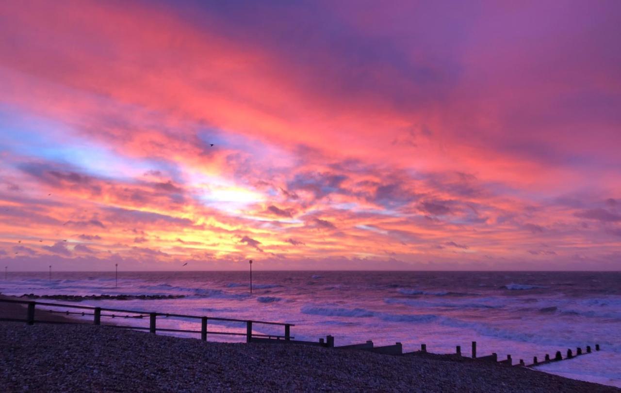 Purple Cloud Cottage Portsmouth Esterno foto