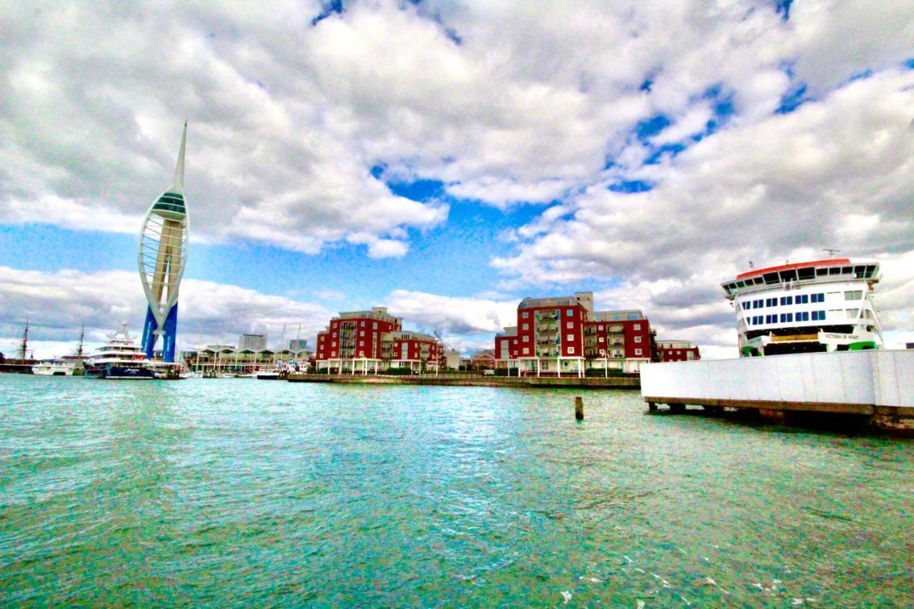 Purple Cloud Cottage Portsmouth Esterno foto