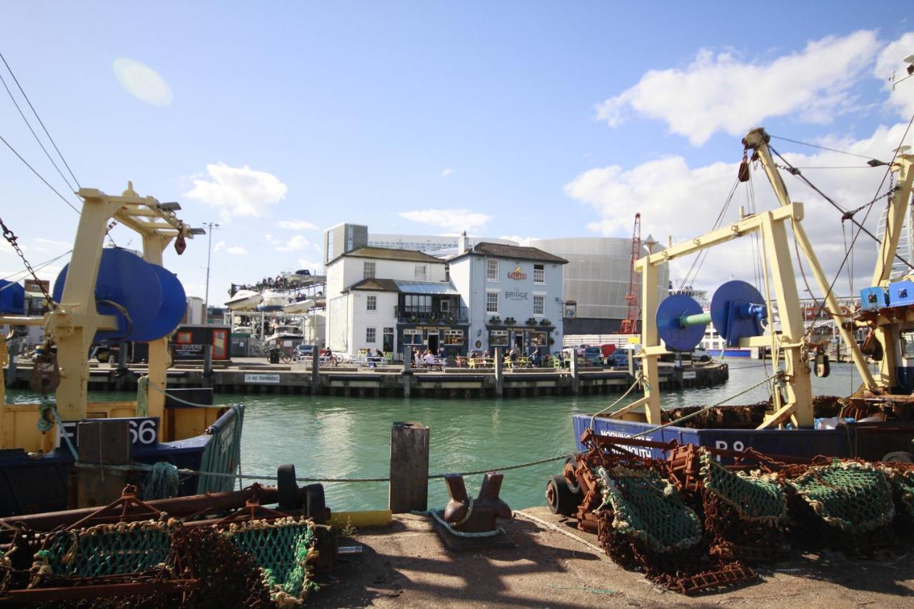 Purple Cloud Cottage Portsmouth Esterno foto